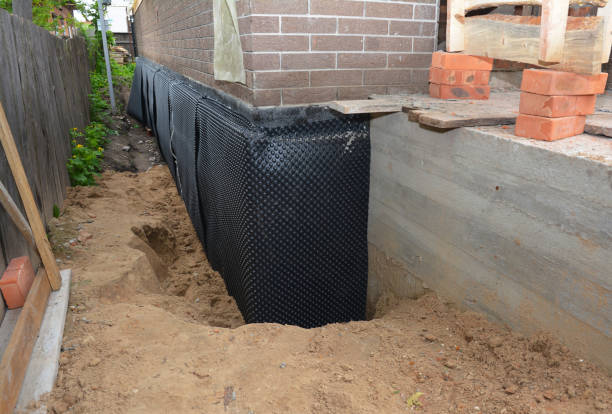 Happy homeowners after waterproofing job in Templeton